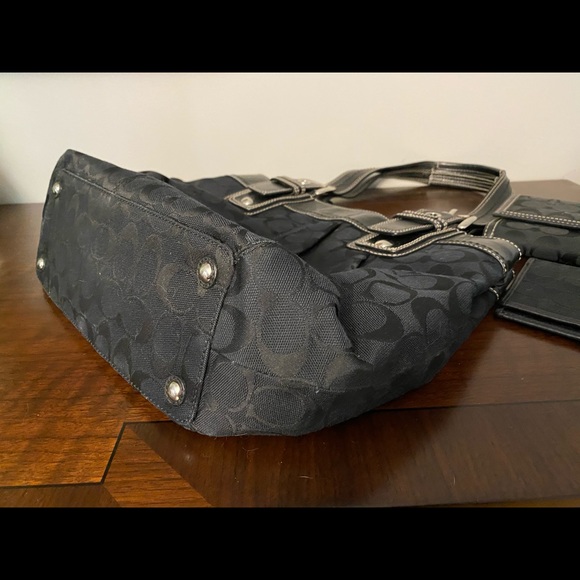 Coach Purse - Picture 2 of 5